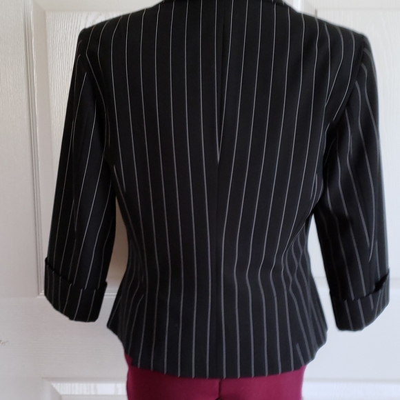 Ladies Jacket - Picture 6 of 6